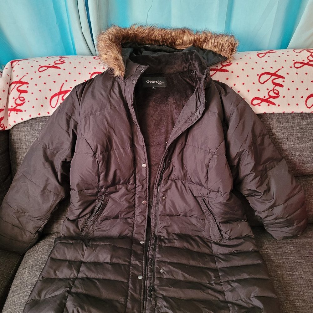 Women's plus size winter coat
